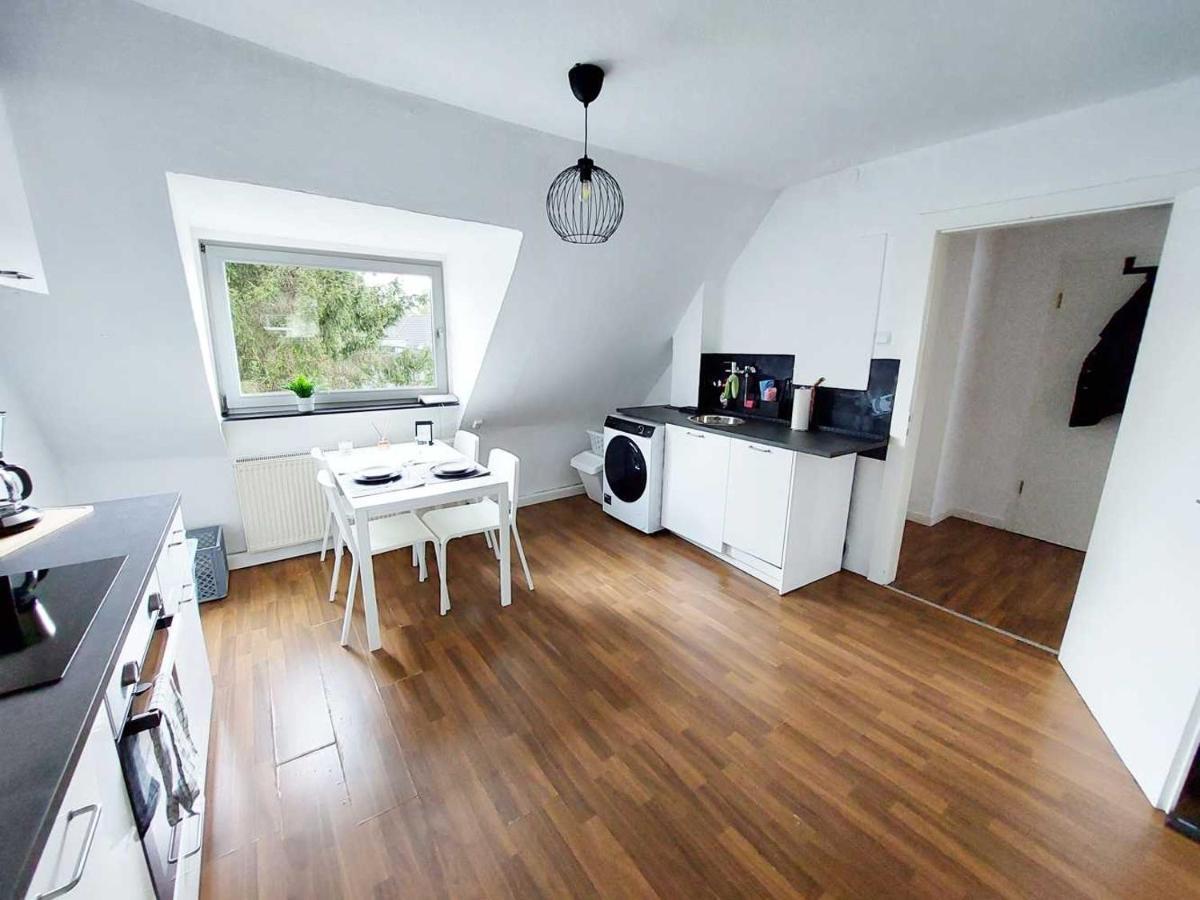 Cozy Apartment With Garden In Gelsenkirchen Exteriér fotografie