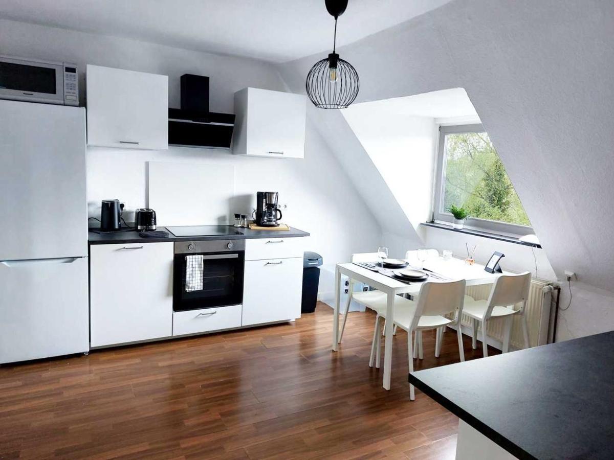 Cozy Apartment With Garden In Gelsenkirchen Exteriér fotografie