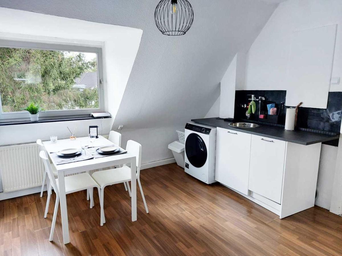 Cozy Apartment With Garden In Gelsenkirchen Exteriér fotografie
