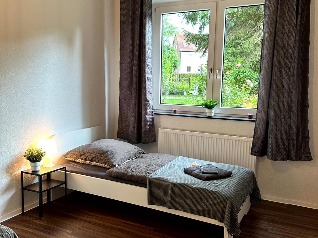 Cozy Apartment With Garden In Gelsenkirchen Exteriér fotografie