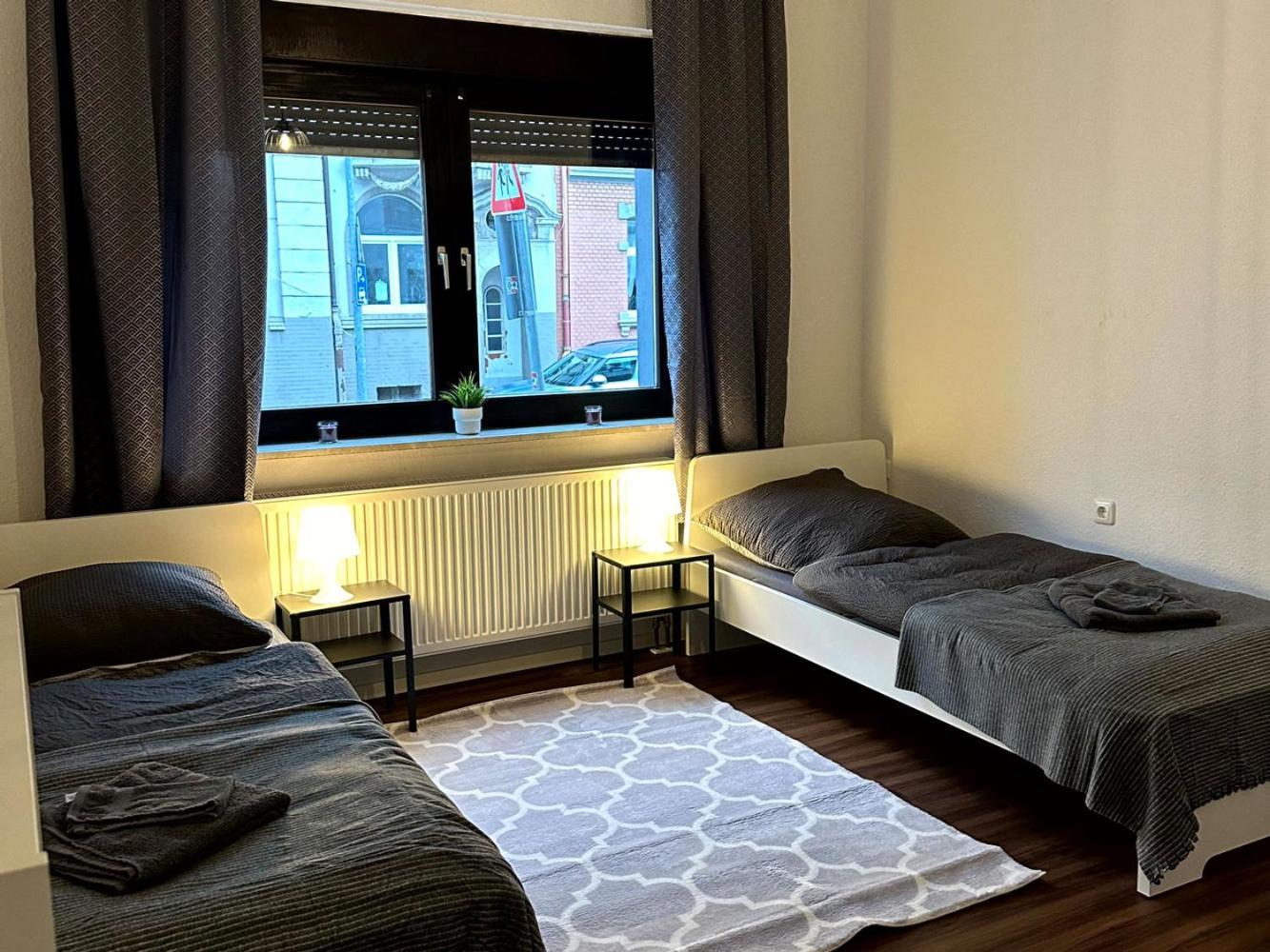 Cozy Apartment With Garden In Gelsenkirchen Exteriér fotografie